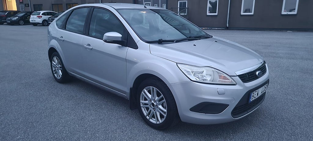 Ford Focus 5-dörrars 1.8 Flexifuel Trend Euro 4