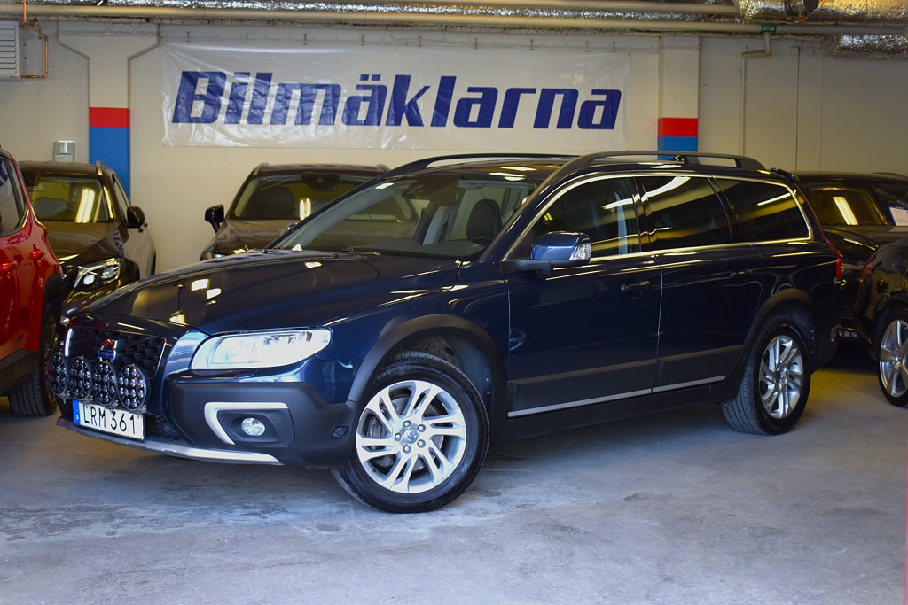 Volvo XC70 D4 AWD Geartronic Summum/ ADAP-FART/ VÄRMARE/ DRAG/ NAV