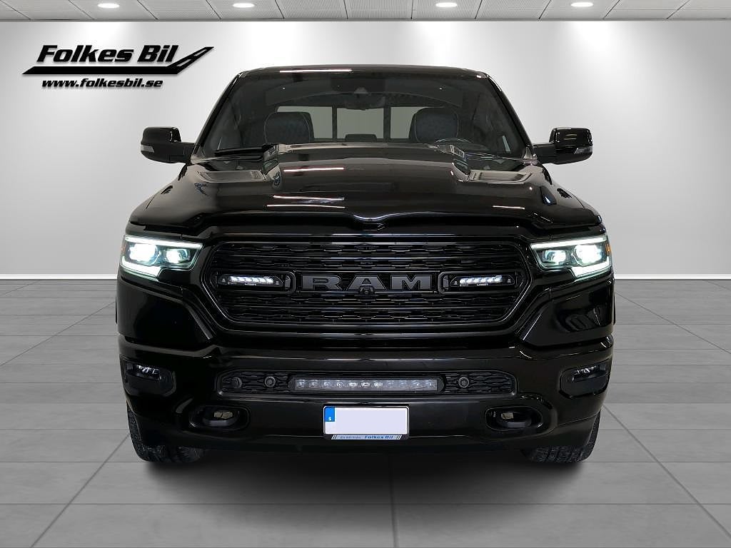 Dodge RAM 1500 Crew Cab Limited Night Edition V8 HEMI Lågskatt