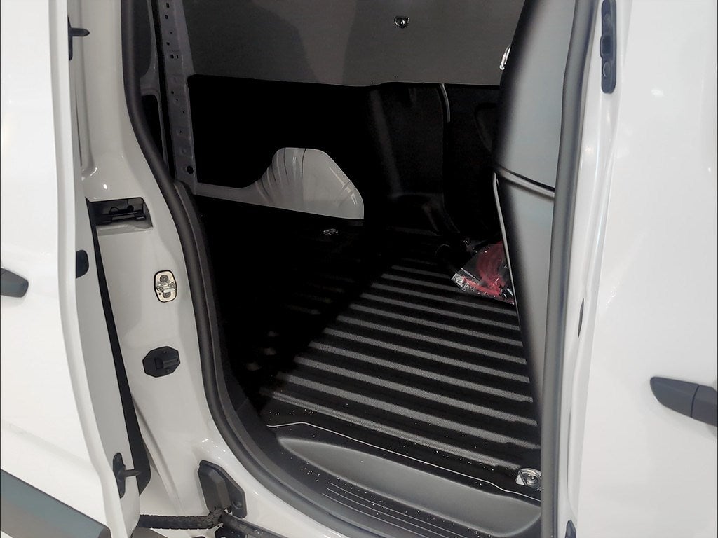 Bild på Peugeot e-Partner PRO Electric 136hk L2 - OMGÅENDE LEVERANS!