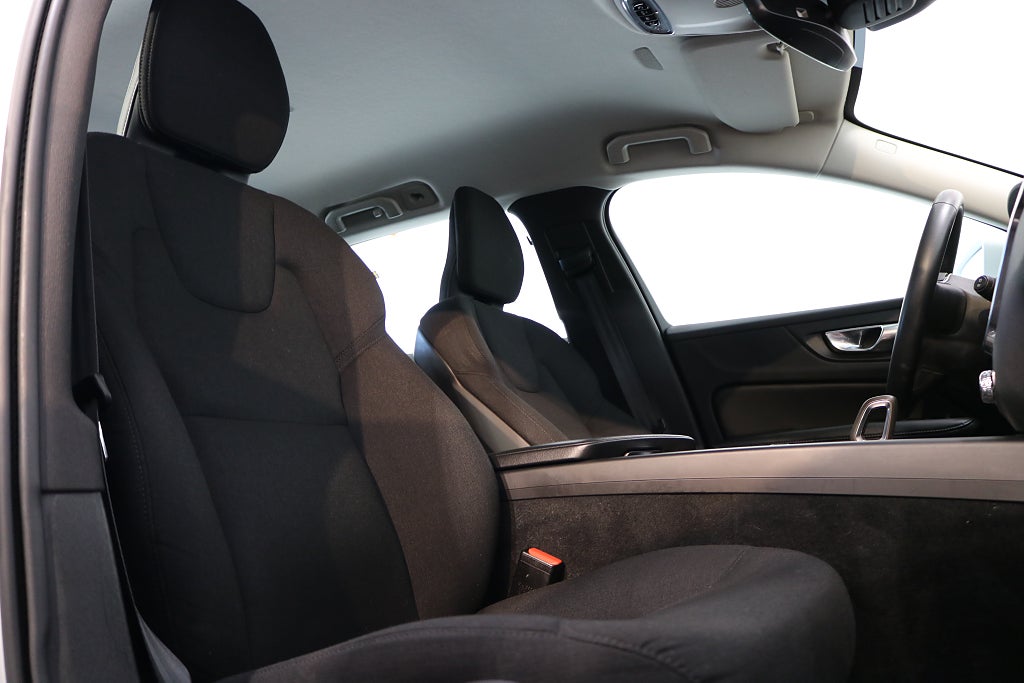 Volvo V60 2022 - miniatyr 16
