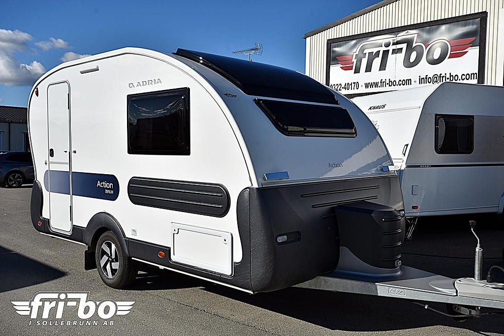 Adria 391 LH Action, Långbäddar