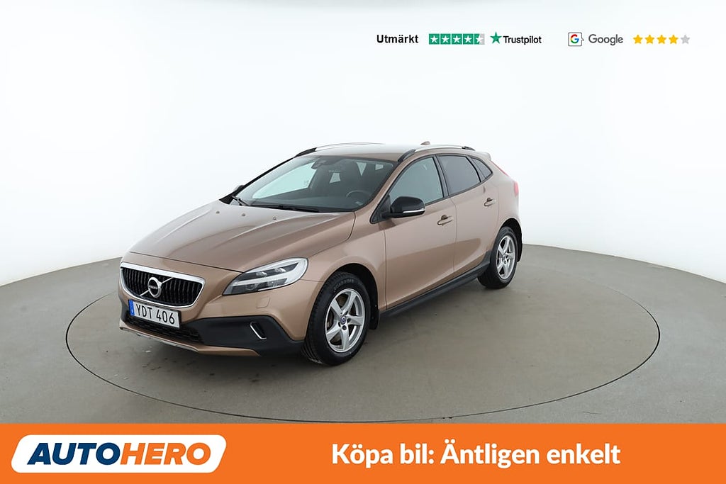 Volvo V40 Cross Country T3 Momentum / Värmare, Dragkrok, VOC