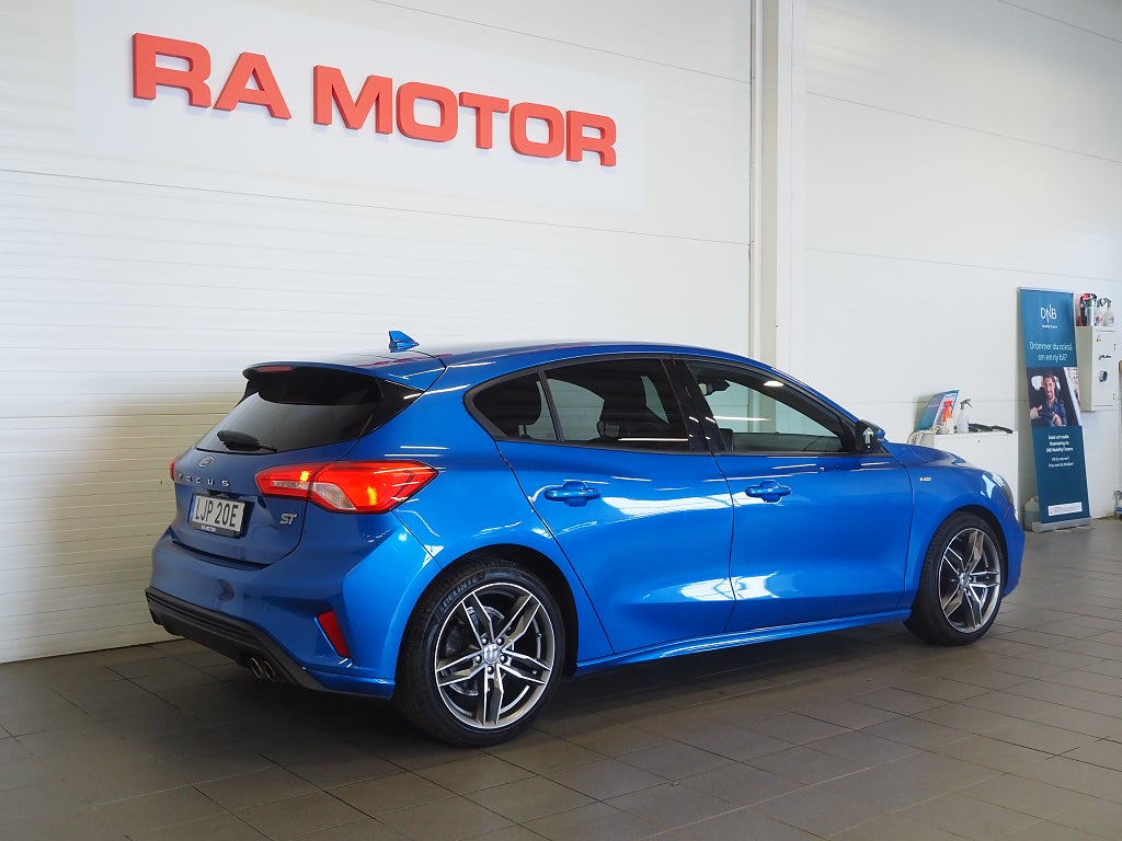 Ford Focus 1.0 125hk EcoBoost ST-Line | Kamera | B&O |