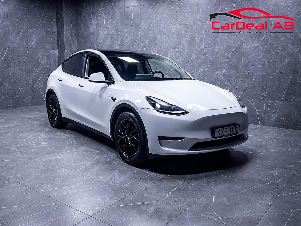 Tesla Model Y Long Range AWD Värmepump Dator för total sj. Drag MOMS