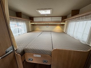 Husbil-halvintegrerad Sunlight T68 10 Year Edition, 11 av 20