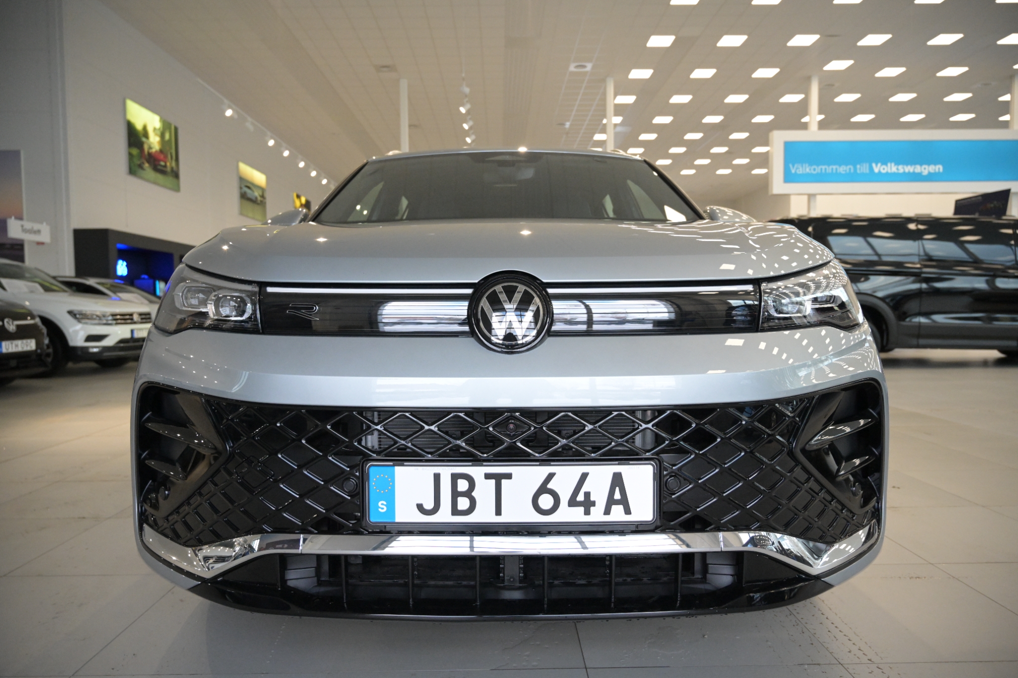 Volkswagen Tiguan eHybrid R-Line SWE 2026, bild 3/10