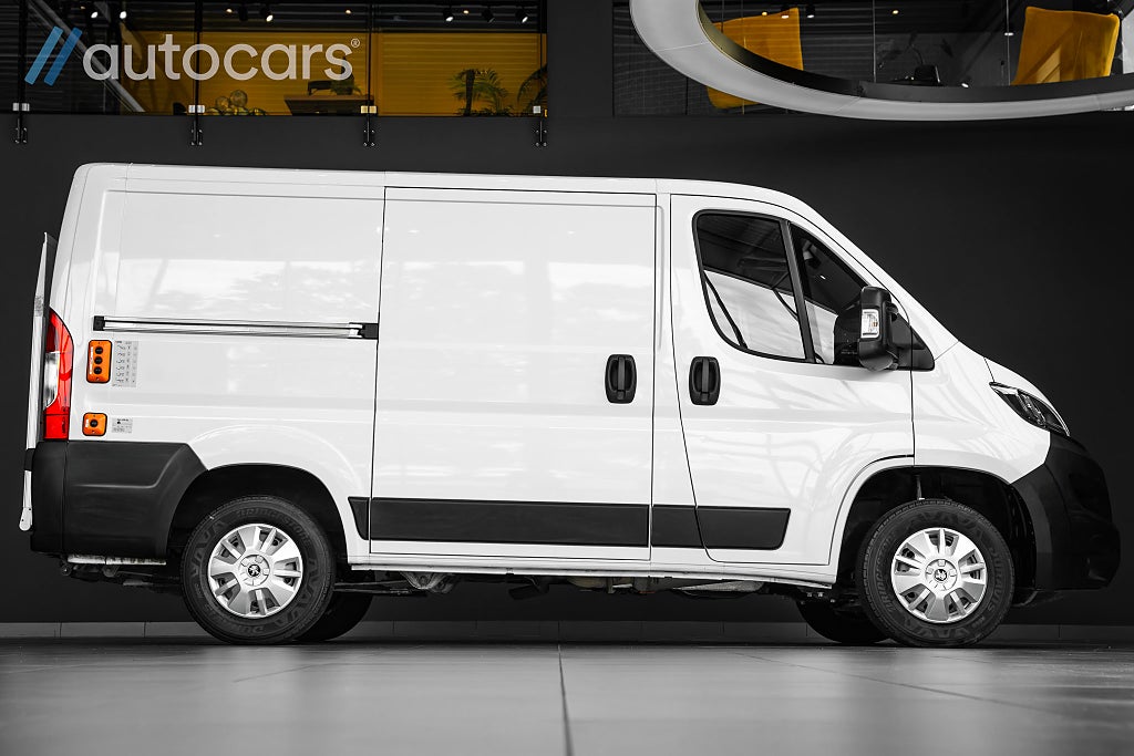Peugeot Boxer 2.2|Bakgavellyft|Leasbar|Värmare|Kamera