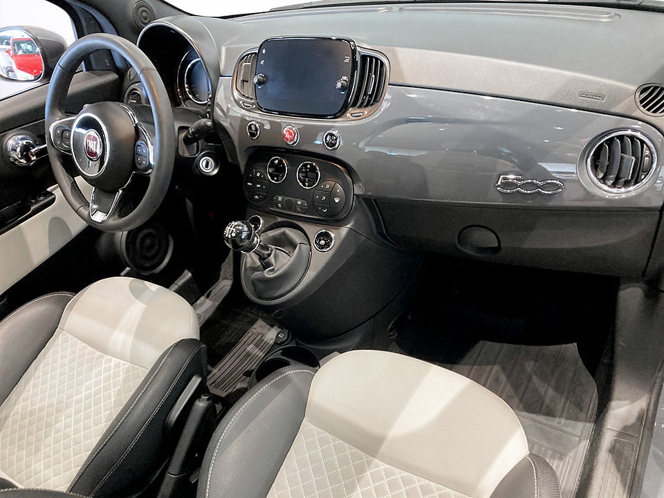 Bild på Fiat 500 Lounge 1.0 70hk DOLCEVITA TAKLUCKA