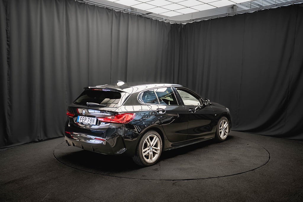 BMW 118I M Sport KAMERA COCKPIT ADAPTIV-FARTHÅLLARE M-STOLAR