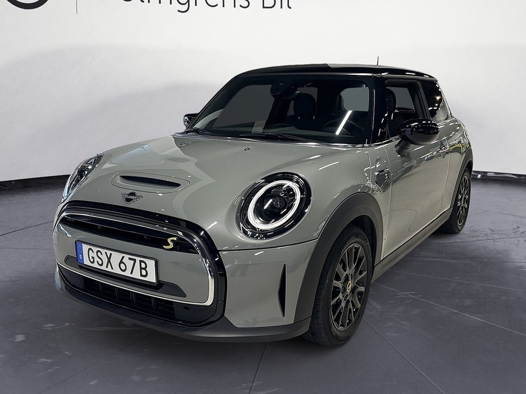 MINI Cooper 3,65% ränta SE Essential Navi CarPlay PDC LED Sportratt 16 Conne