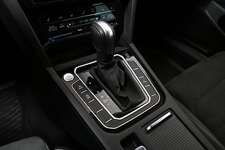 Kombi Volkswagen Passat 21 av 24