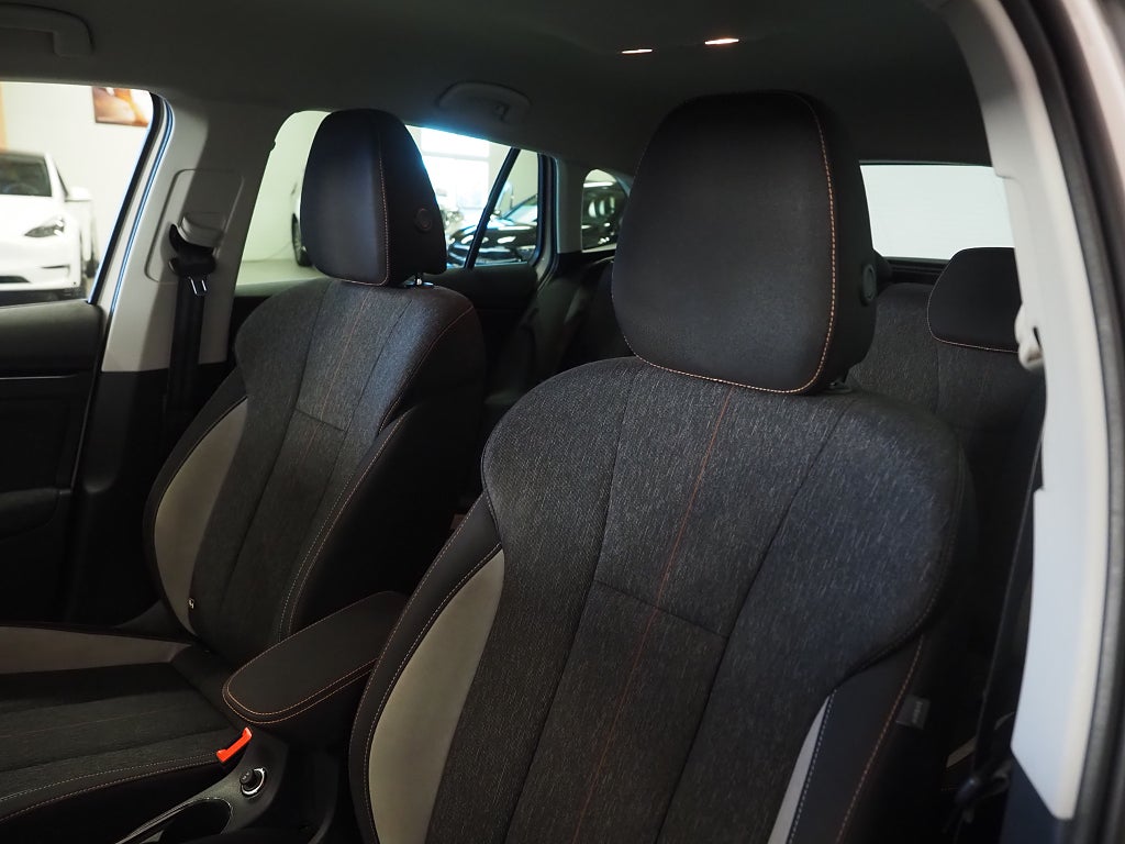 Skoda Scala 1.0 TSI 110hk Style Automat Carplay 17" 2021