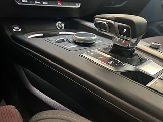 Audi A4 Avant 3.0 TDI V6 quattro Proline S&V-hjul/Navi/Psens