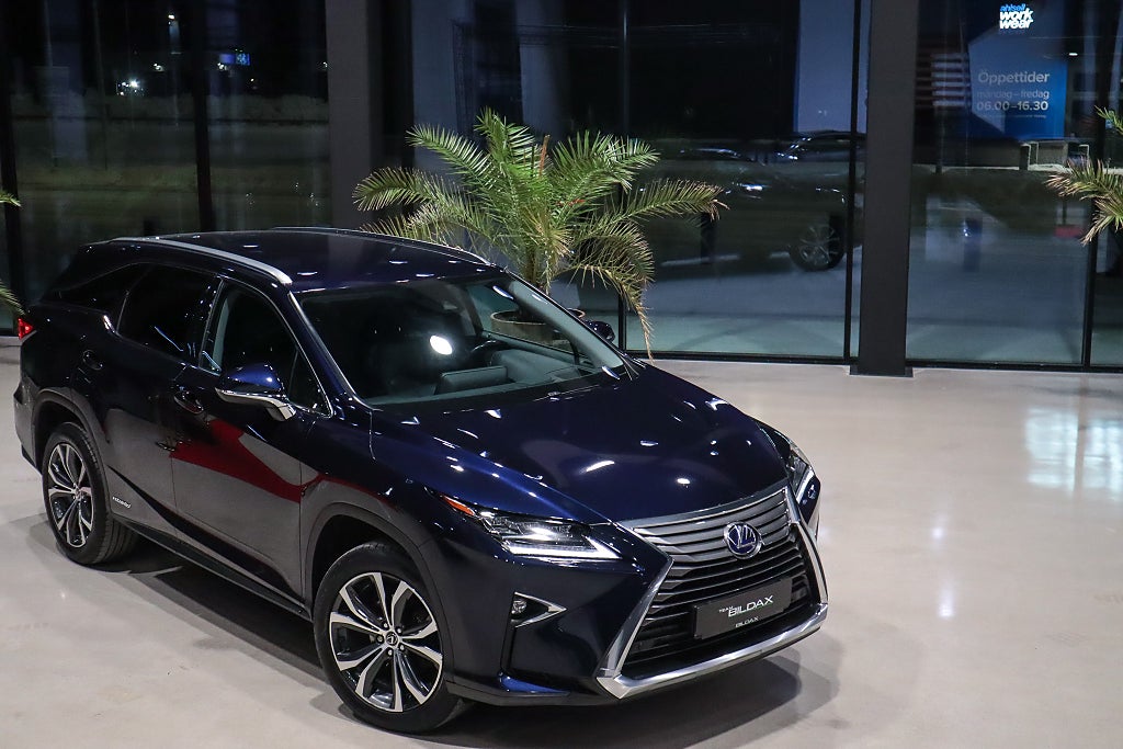 Lexus RX 450h L 313HK AWD EXECUTIVE HEAD UP SKINNLÄDSEL 7-SITS