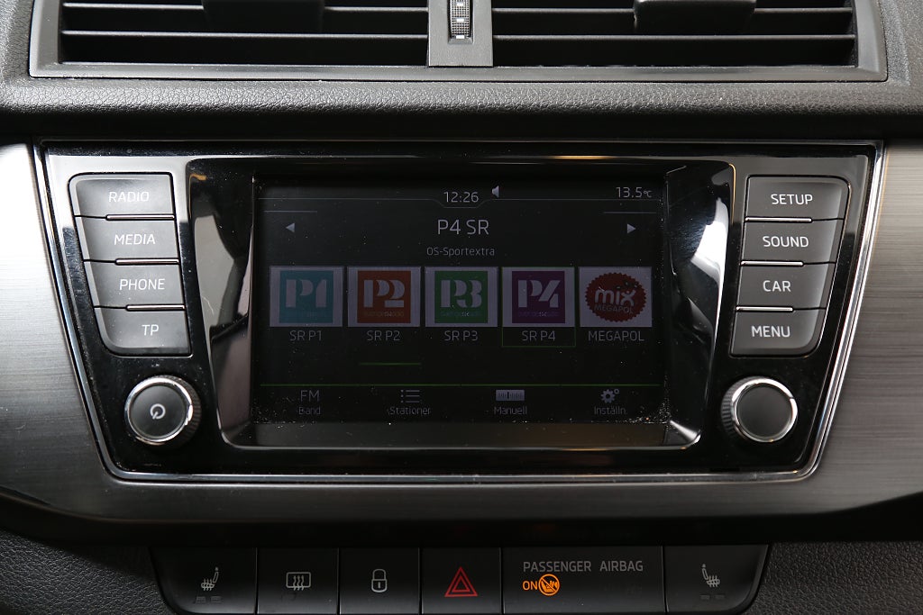 Skoda Fabia 1,2 TSI 90hk Style Kombi Motorvärmare 2016