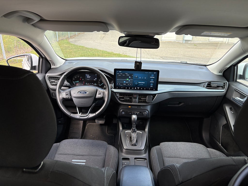 Ford Focus Ford Focus 1.0 ECOBOOST HYBRID 155HK