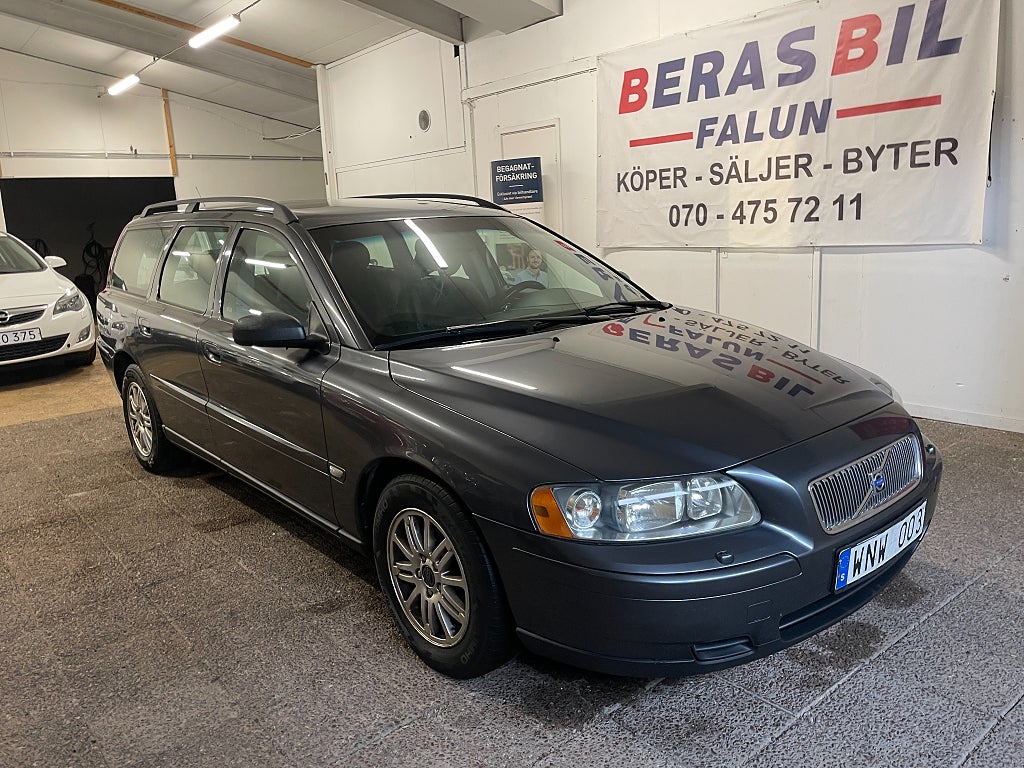 Volvo V70 2.4 Business/Ny Kamremsats/Ny Servat