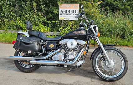 Harley-Davidson Super Glide 