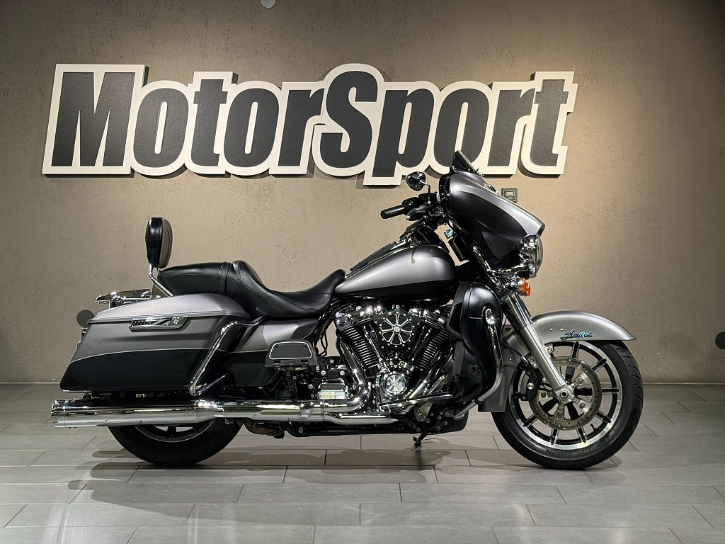 Harley-Davidson ULTRA LIMITED FLHTK M8