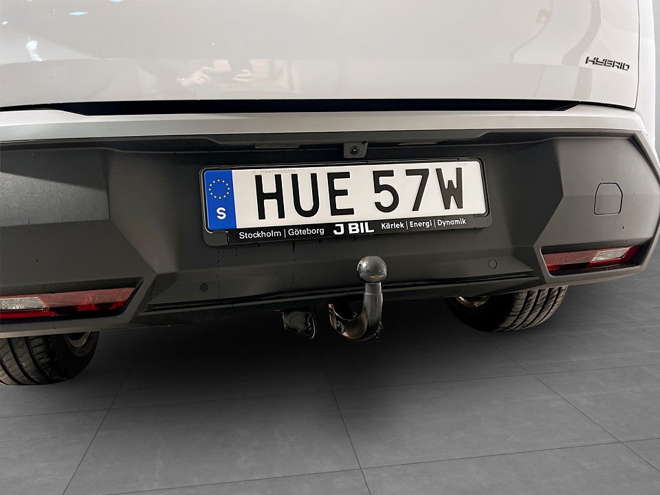 Bild på Peugeot 5008 GT Hybrid 145hk Aut - B-KAMERA,DRAG,CARPLAY