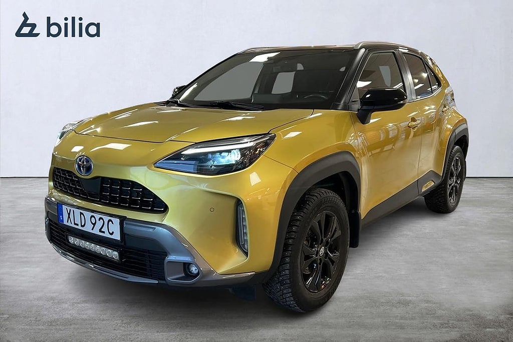 Toyota Yaris Cross Hybrid AWD-i 1,5 Premier Edition Ledramp V-hjul