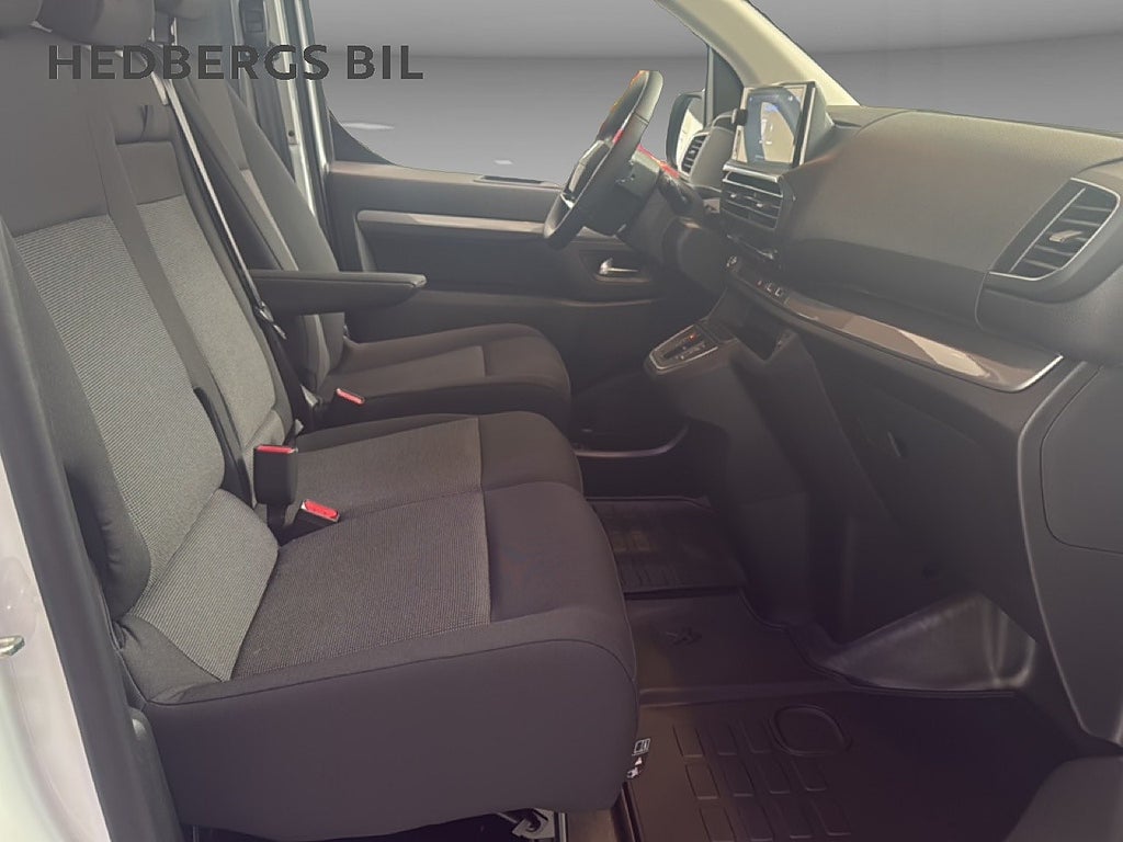 Peugeot Expert 2.2 BlueHDi PLUS 150 AUT  L3 thumbnail
