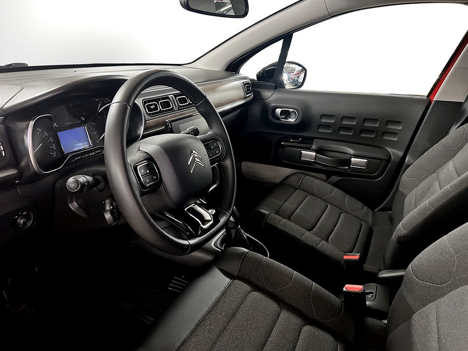 Bild på Citroën C3 Shine 1.2 PT 83hk BACKSENSORER