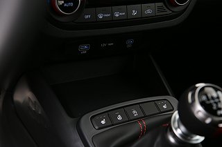 Halvkombi Hyundai i10 17 av 21