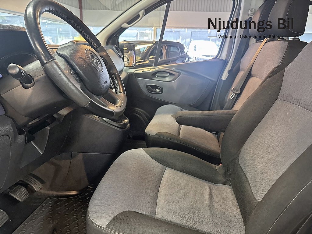 Opel Vivaro 2018 - miniatyr 6