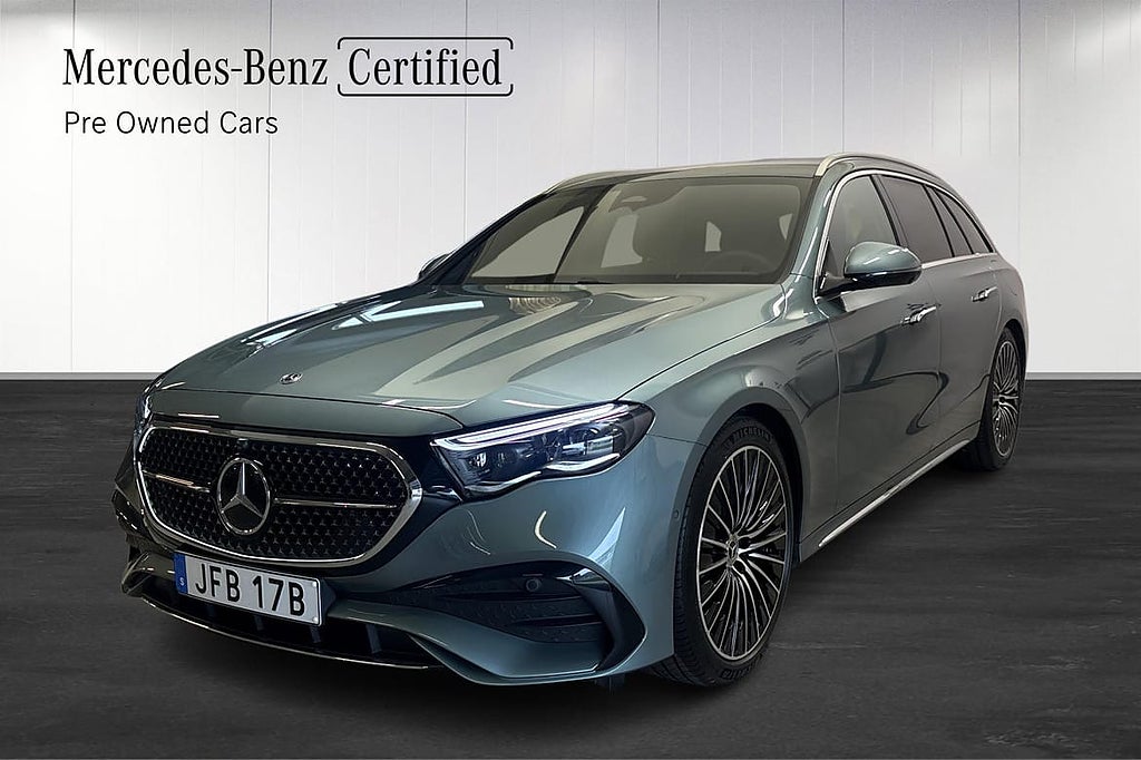 Mercedes-Benz E300 de 4Motion AMG Line Advanced Plus / Vi...