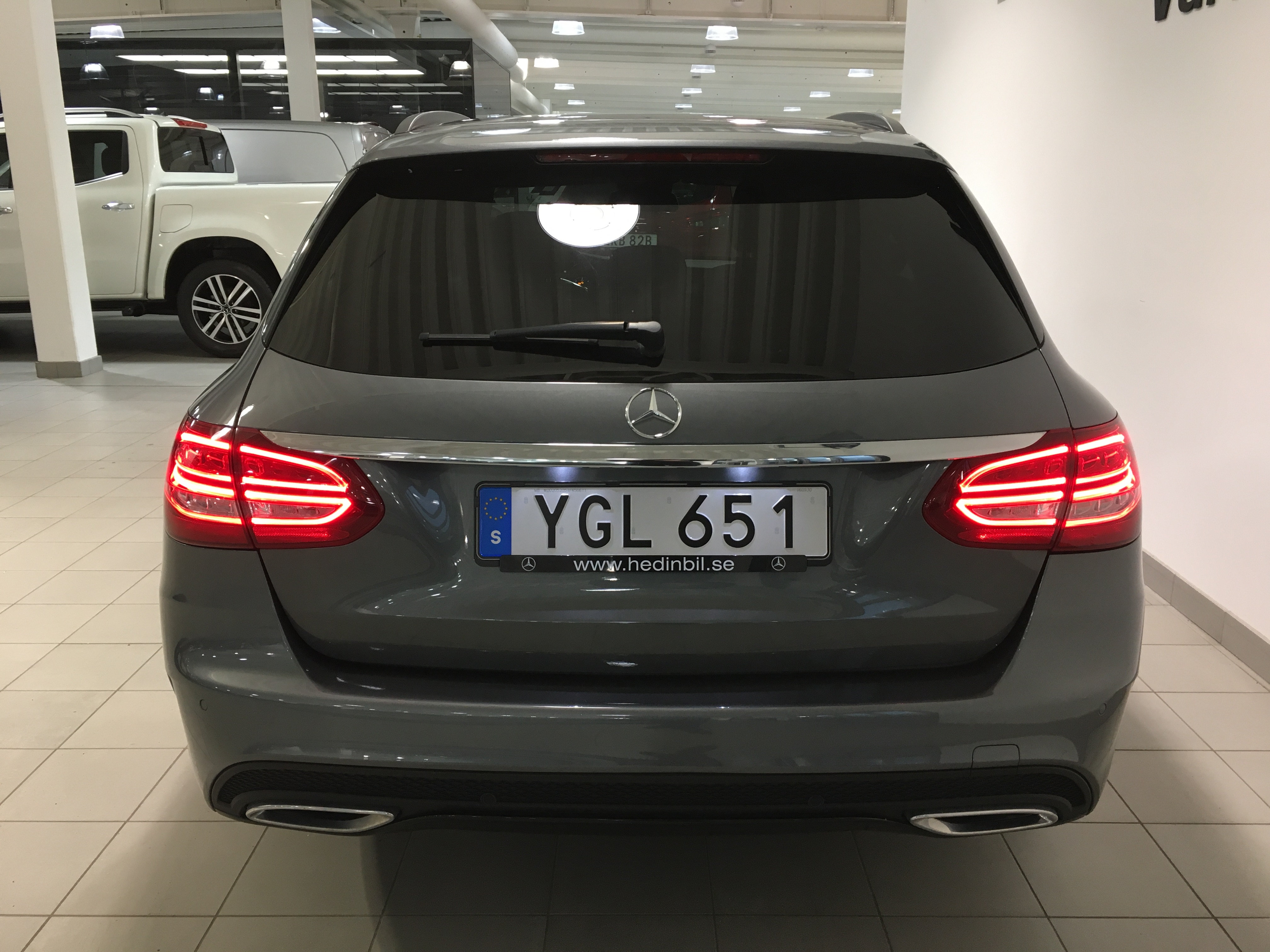 Mercedes-Benz C 220d 4MATIC AMG 2017, bild 6/27