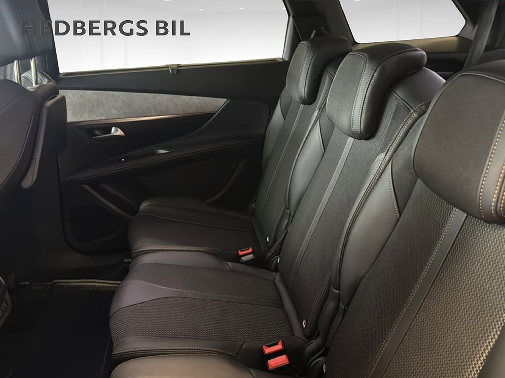 Peugeot 5008 1.2 PureTech 130HK thumbnail
