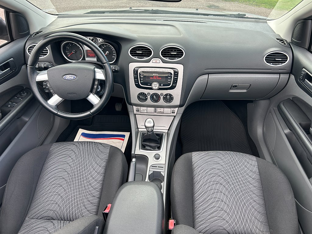Ford Focus CC 2010 - miniatyr 10