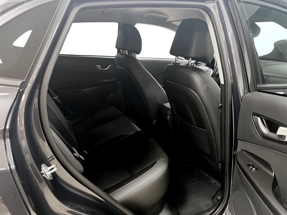 Bild på Hyundai Kona EV Essential 64 kwh 204hk Aut - B-KAMERA, KRELL