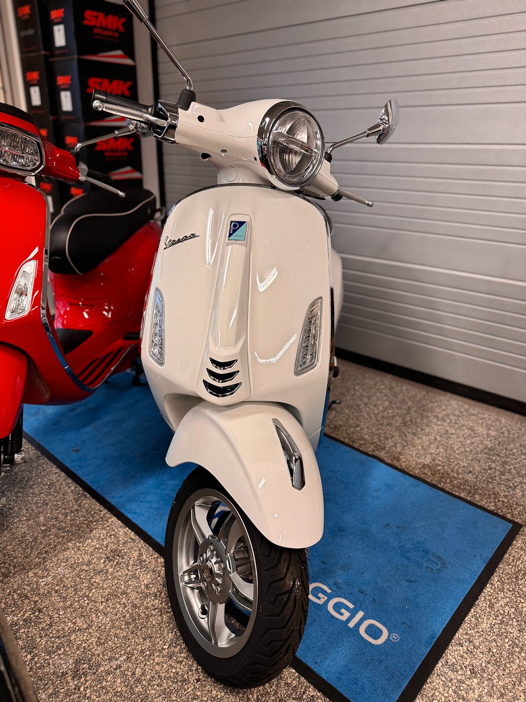 Vespa PRIMAVERA 50  BIANCO INNOCENTE 