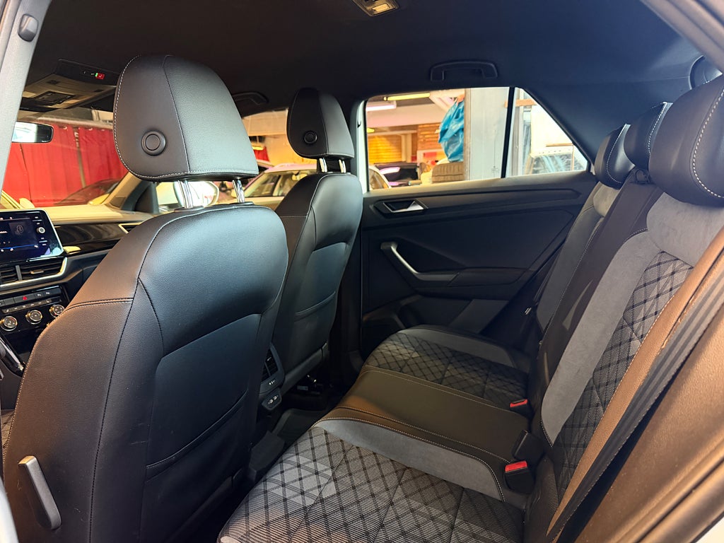 Volkswagen T-Roc 2022 - miniatyr 10