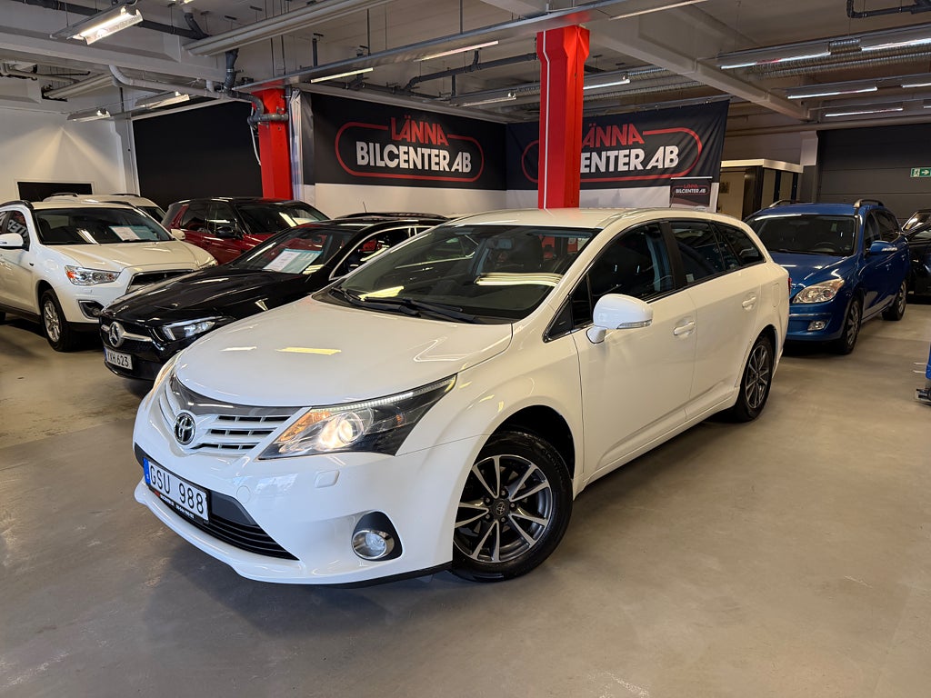 Toyota Avensis Kombi 2.0 Aut Business Drag Backkamera Ny servad SoV