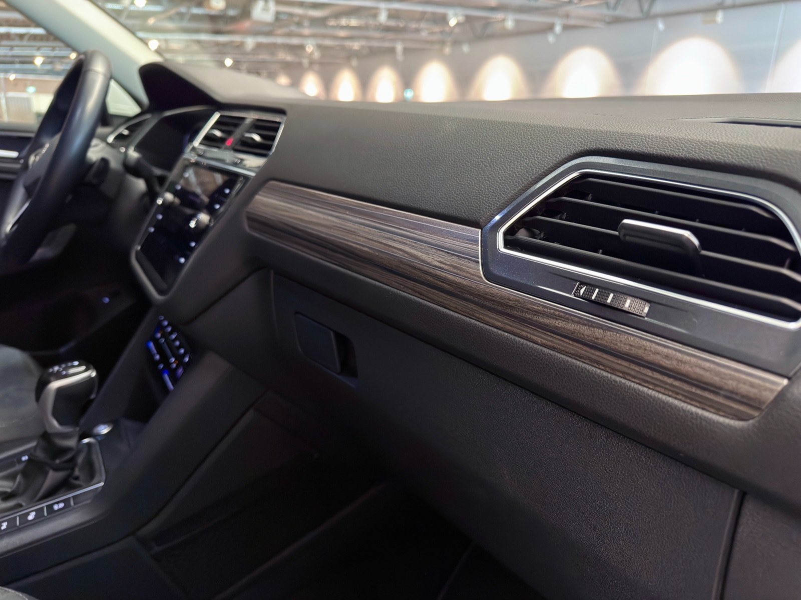 Volkswagen Tiguan Allspace 7-sits 2.0 TDI 200hk 4M |Elegance|Drag|Värmare 2022 - miniatyr 16