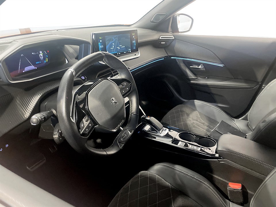 Bild på Peugeot E-2008 GT 50kWh 136hk Aut B-KAMERA ADAPTIV FARTHÅLLARE