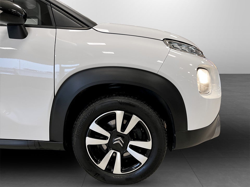 Bild på Citroën C3 Aircross Feel 1.2 PT CARPLAY FARTHÅLLARE 110hk