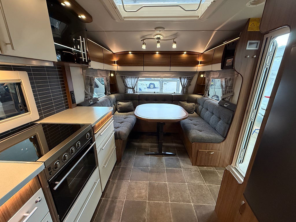 Polar 560 CTH SVIT