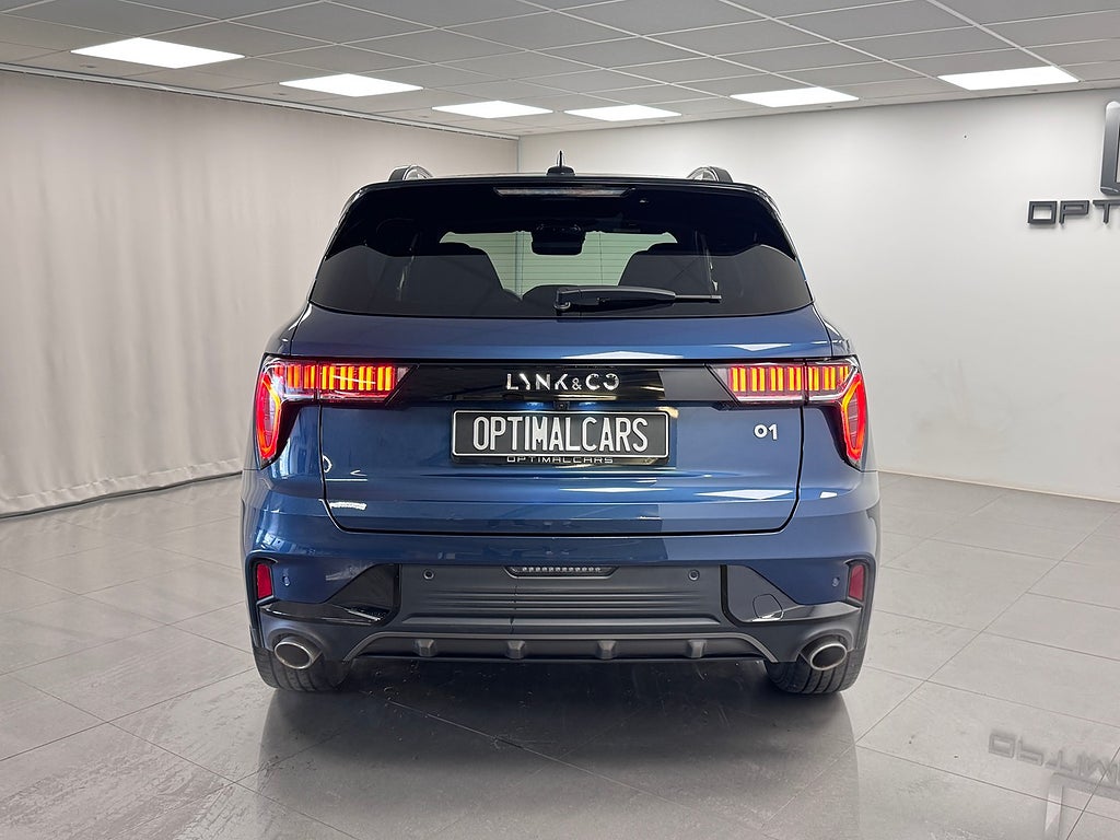 Lynk & Co 01 Plug-In 360g Infinity Pano Keyless MOMS Leasebar Välutr bild 15