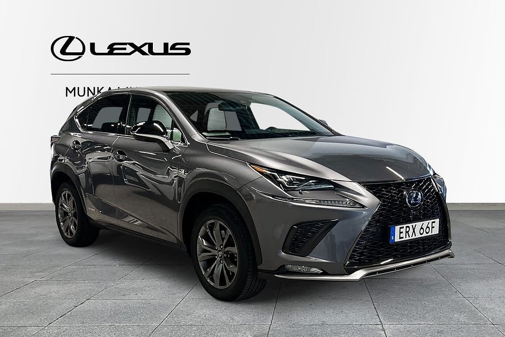 Lexus NX 300h AWD F Sport S Panoramatak ML 1 ägare