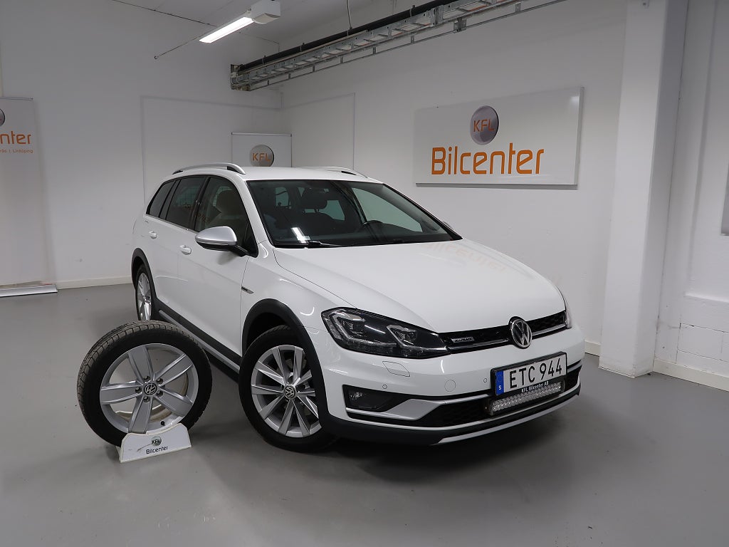 Volkswagen Golf Alltrack *3,99% RÄNTA* 2.0 TDI 4M Alltrack V-Däck ingår Massage-