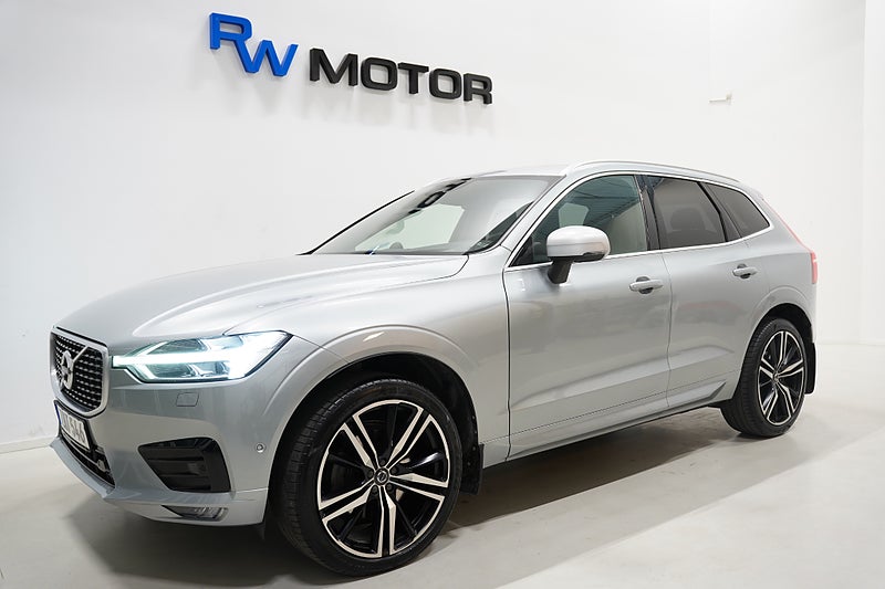 SUV Volvo XC60 1 av 30