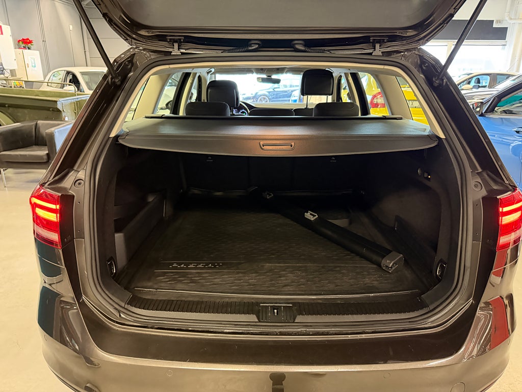 Volkswagen Passat 2016 - miniatyr 25