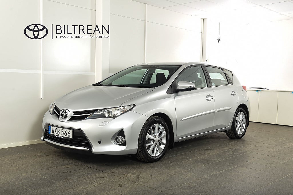 Toyota Auris 1.6 Automat Active M-värmare
