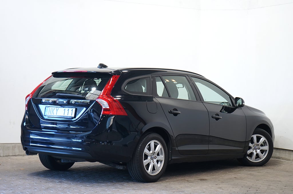 Volvo V60 D2 Bluetooth Farthållare Dieselvärmare 115hk