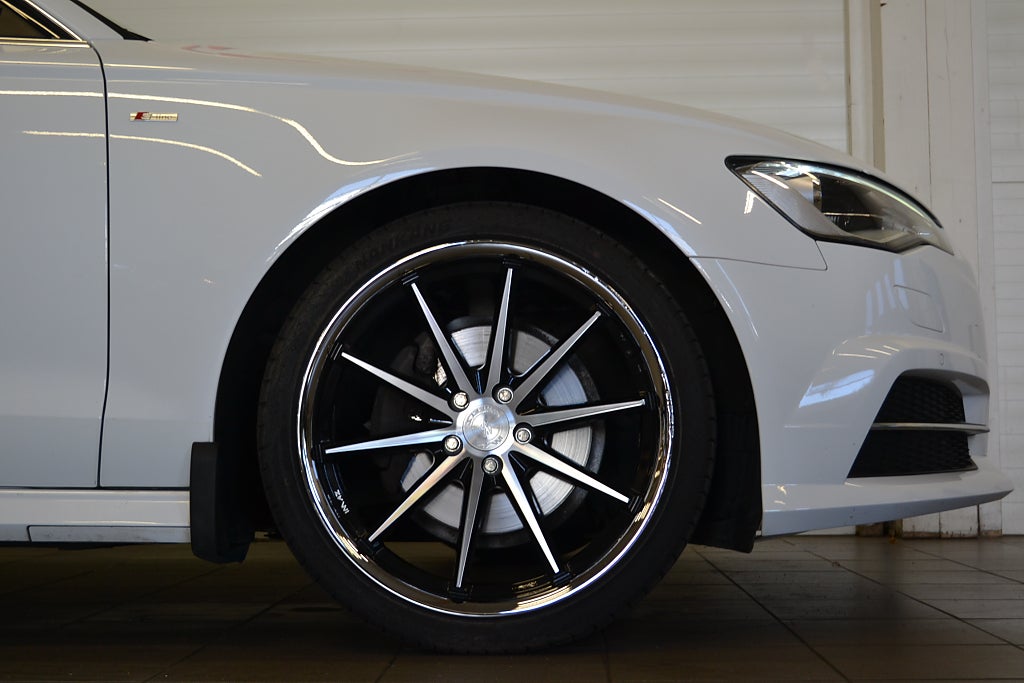 Audi A6 Avant 2.0 TDI Ultra S Tronic 190hk S-Line P-Sensorer 2016